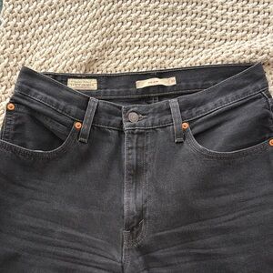 Levi's Women's Black Boyfriend Jeans